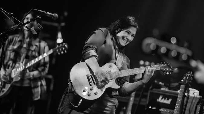  The Breeders live at TivoliVredenburg by Ben Houdijk